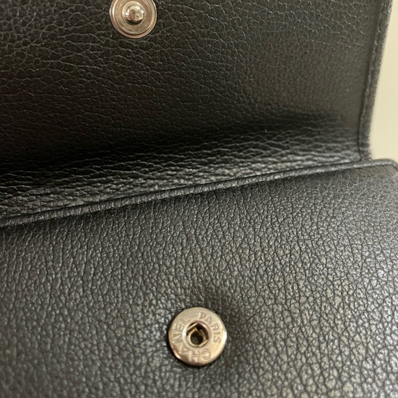 Chanel Wallet Camellia Black Lambskin - Picture 4 of 11